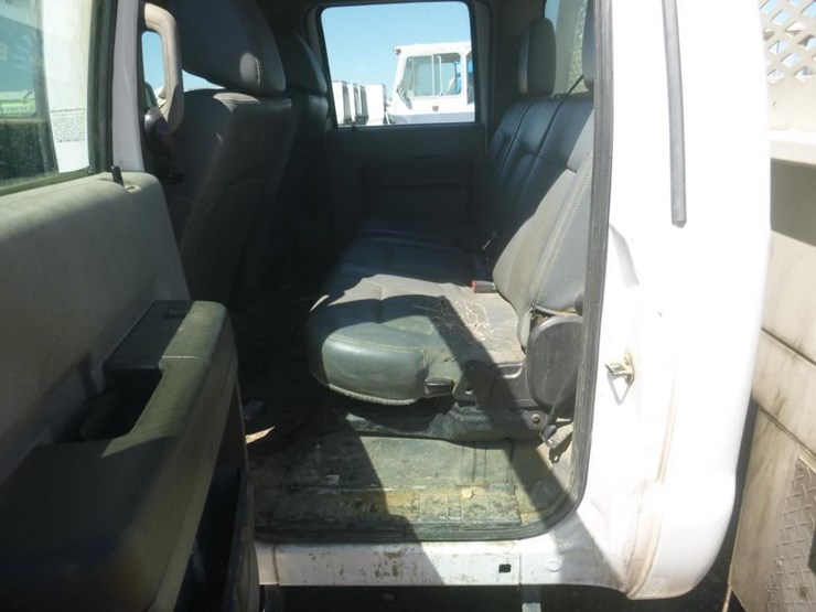 2016-ford-f550-image-11
