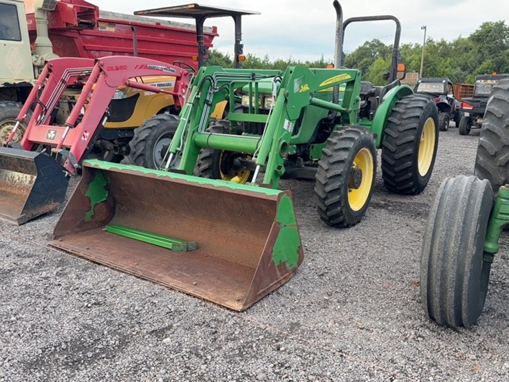 john-deere-5425-image-1