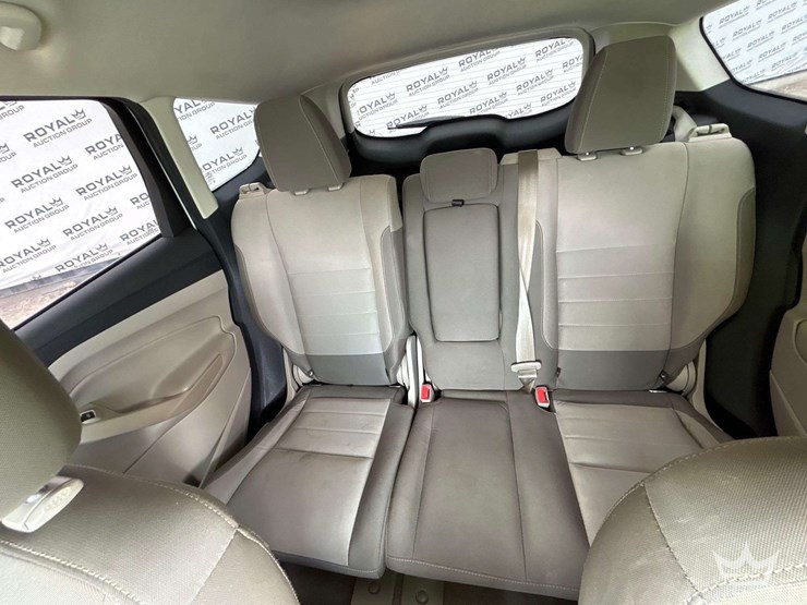 2016-ford-escape-image-21