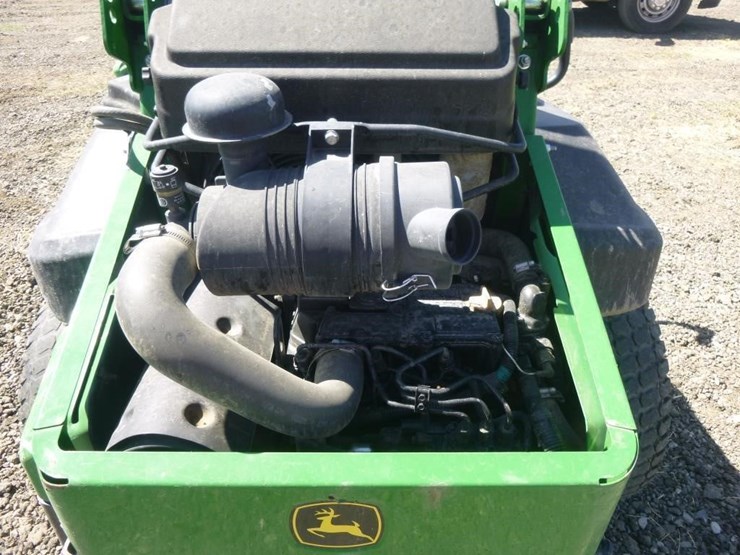 2021-john-deere-z994r-image-7