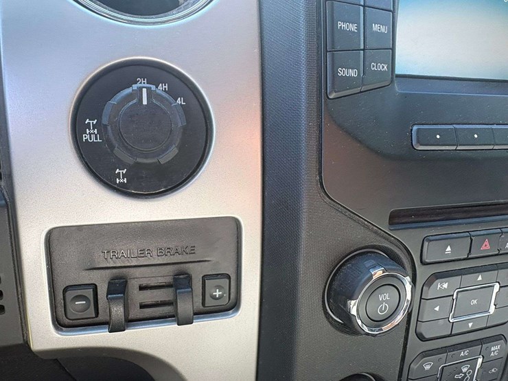 2013-ford-f150-xlt-image-24