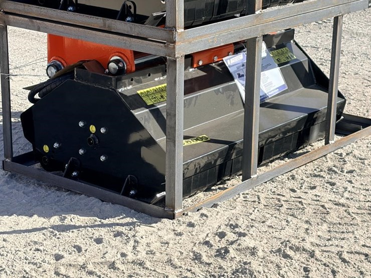 caterpillar-308-image-2