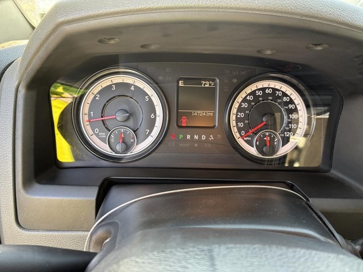 2018-dodge-ram-2500-image-15
