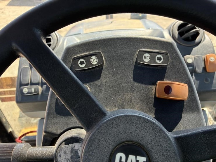 2008-caterpillar-430e-image-25