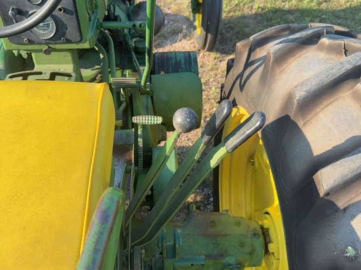 john-deere-620-image-43