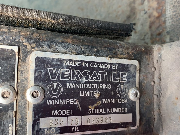 1979-versatile-835-image-32