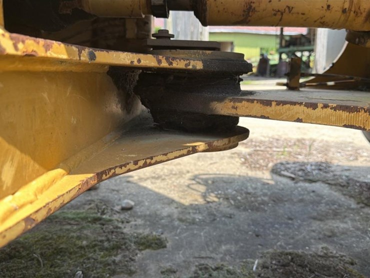 1998-caterpillar-it28g-image-23