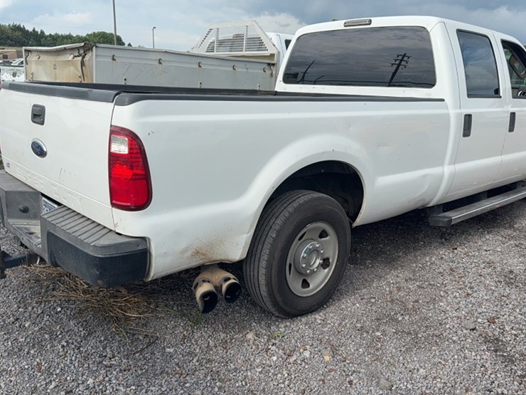 2010-ford-f250-image-10