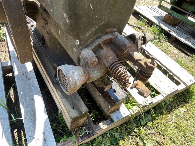 #4700-•-john-deere-hit-and-miss-image-10