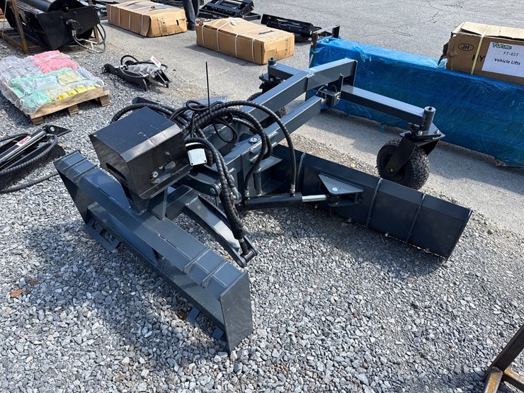 #6035-•-future-86"-skid-steer-6-way-grader-blade-image-3