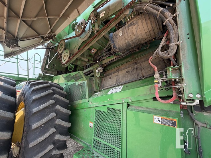 2020-john-deere-s780-image-48