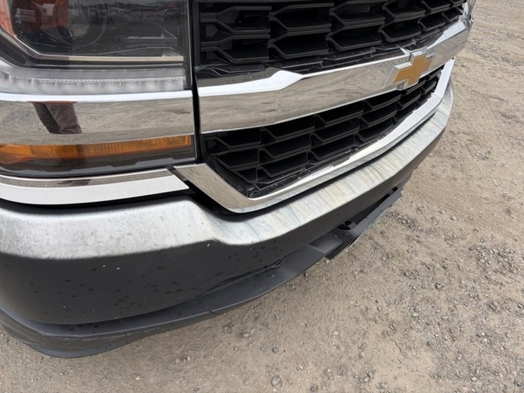 2017-chevrolet-silverado-1500-image-22