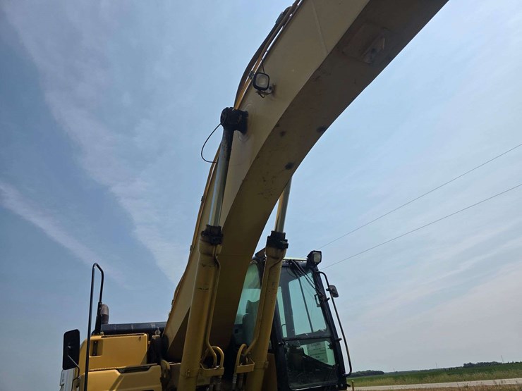 2002-caterpillar-345b-image-15