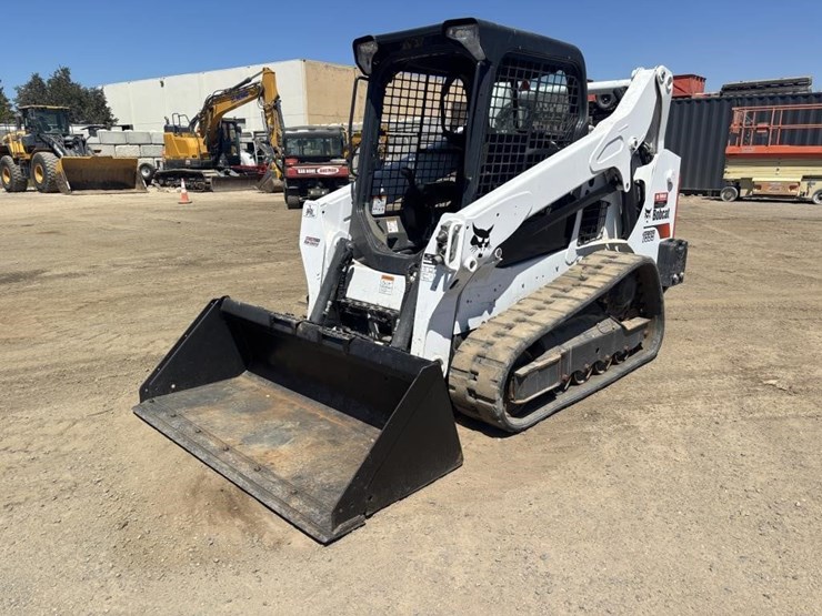 2019-bobcat-t595-image-1