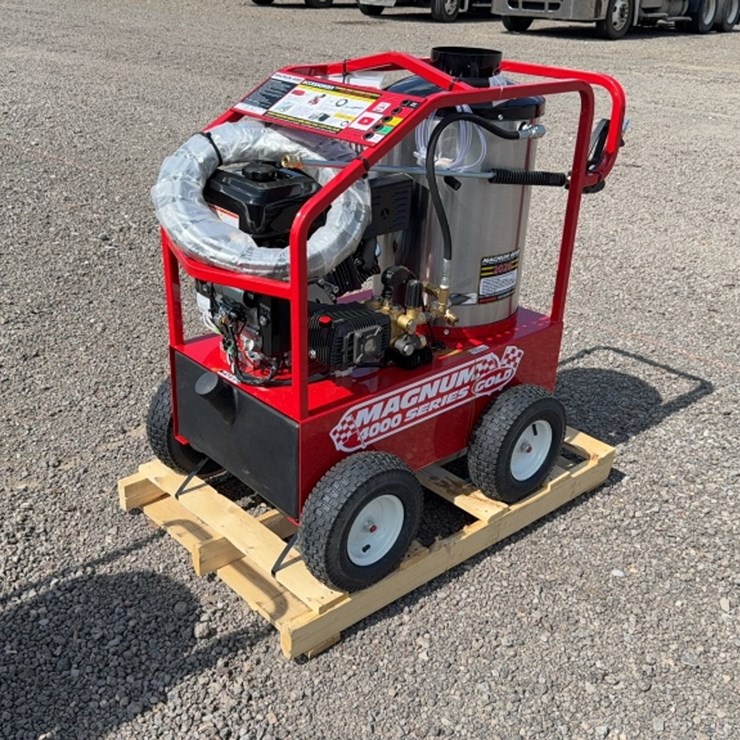 #2075 • MAGNUM 4000 SERIES HEATED PRESSURE WASHER
