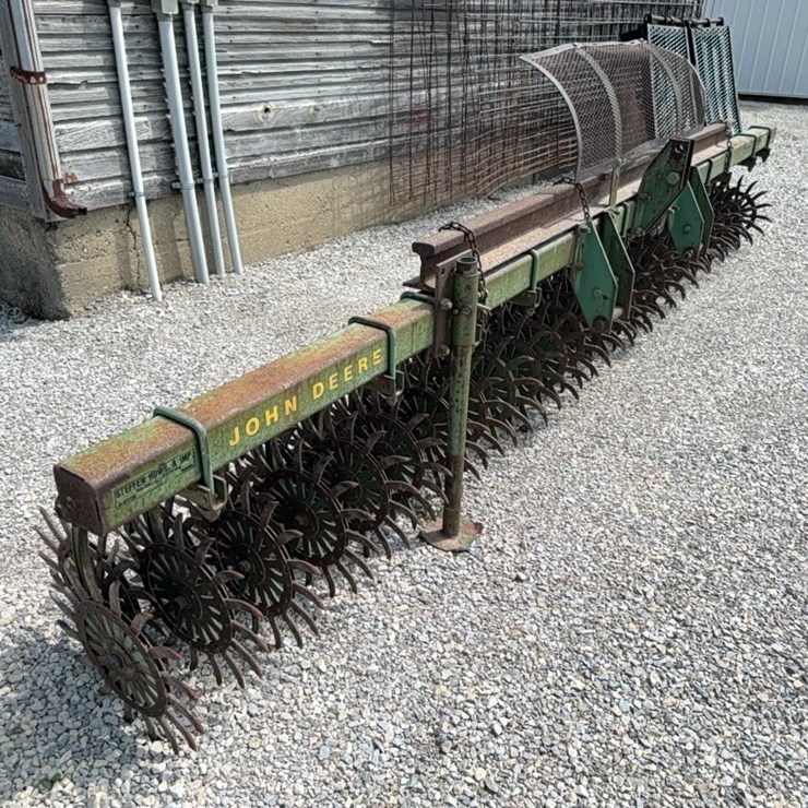 400 JOHN DEERE 400