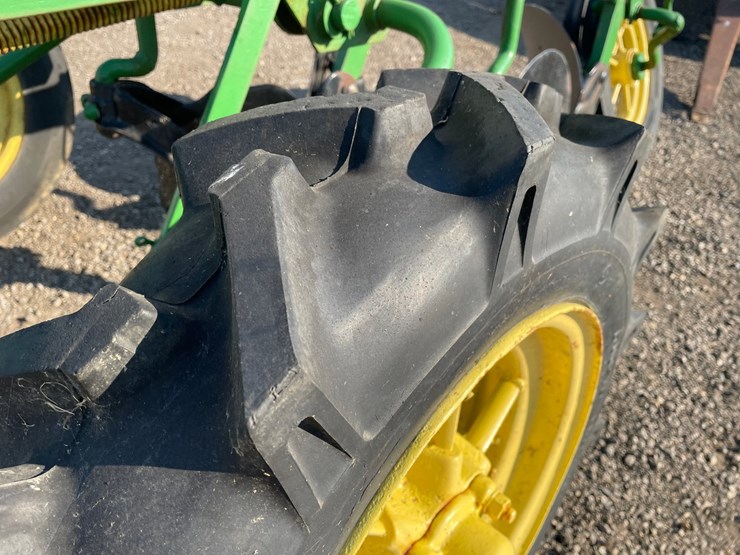 john-deere-2-image-7