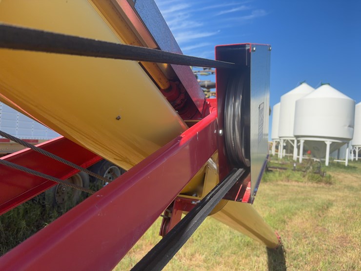 westfield-tfx-80-36-grain-auger-image-10