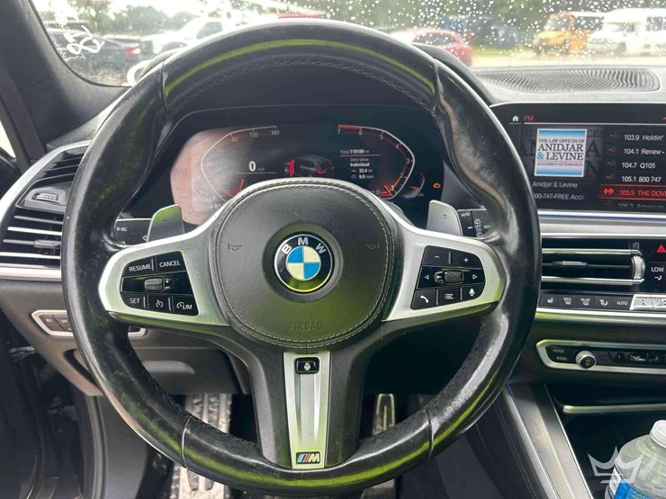 2011-bmw-x5-image-13
