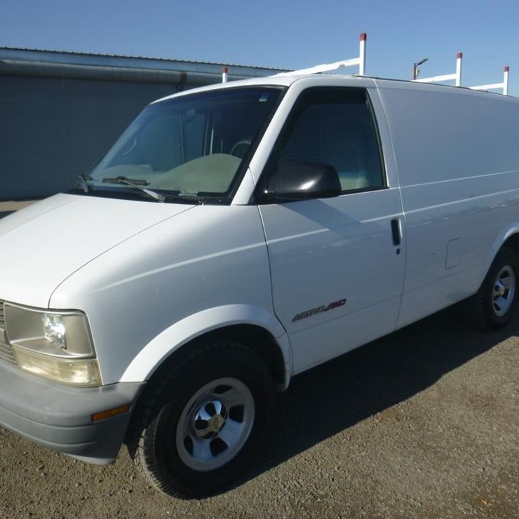 2001 CHEVROLET ASTRO