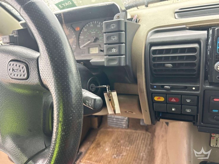 2000-land-rover-discovery-ii-image-14