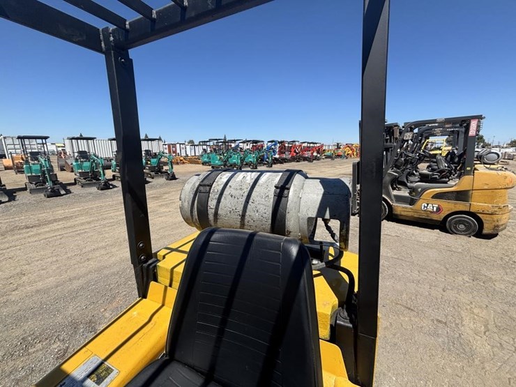 yale-glp50-forklift-image-24