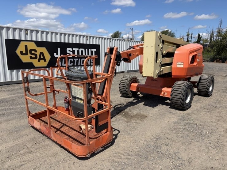 2016-jlg-450aj-image-1