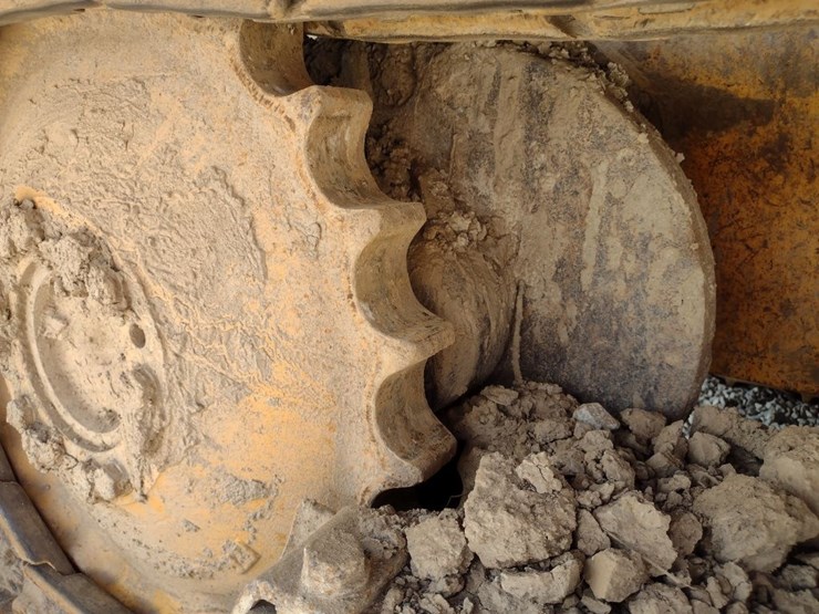 deere-650h-lgp-image-25