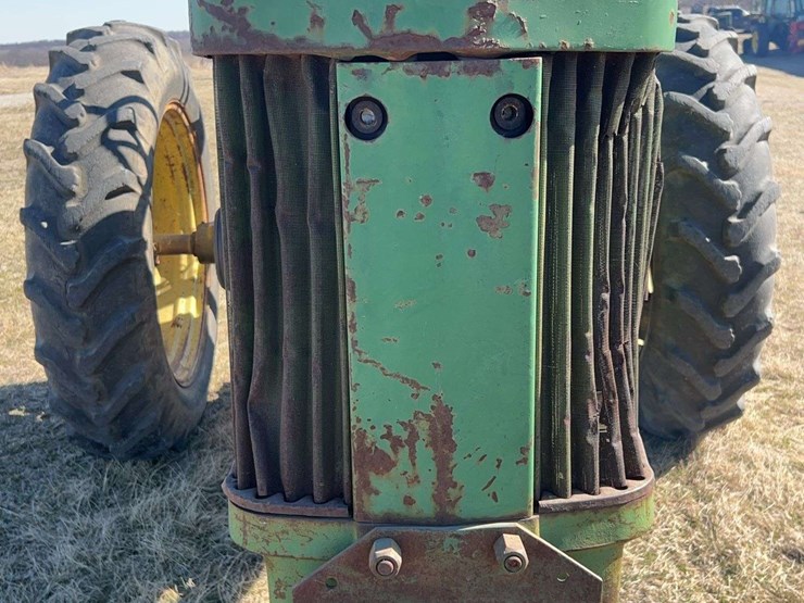 john-deere-530-image-9