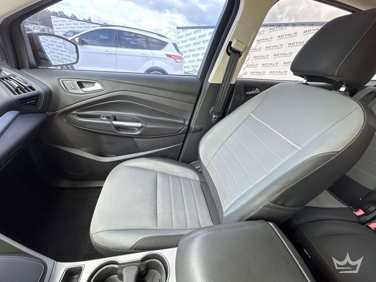 2015-ford-escape-image-20