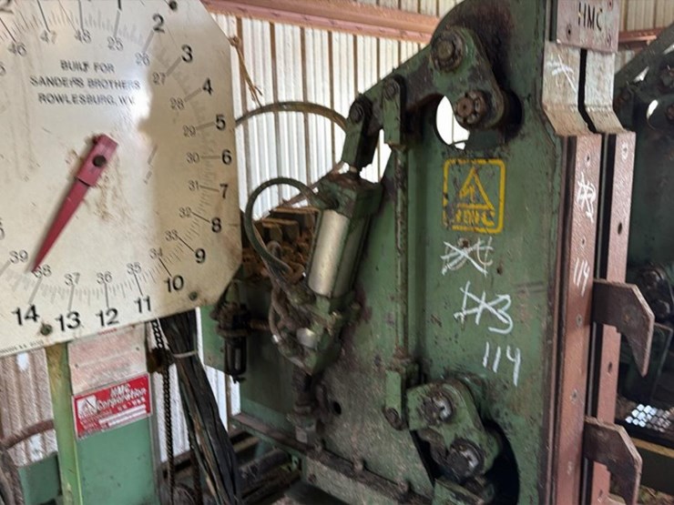 #104-•-4-headblock-hmc-ag-50bd-right-hand-carriage-and-track-frame-image-4