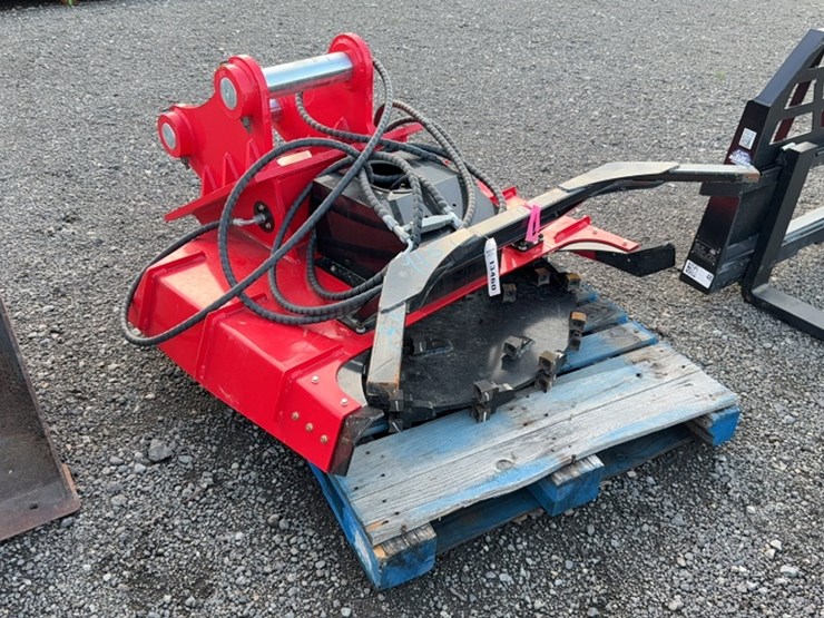 #2015-•-36"-excavator-disk-mulcher-image-2