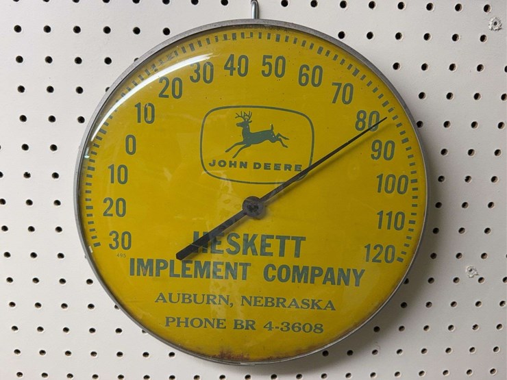 john-deere-thermomter-image-1