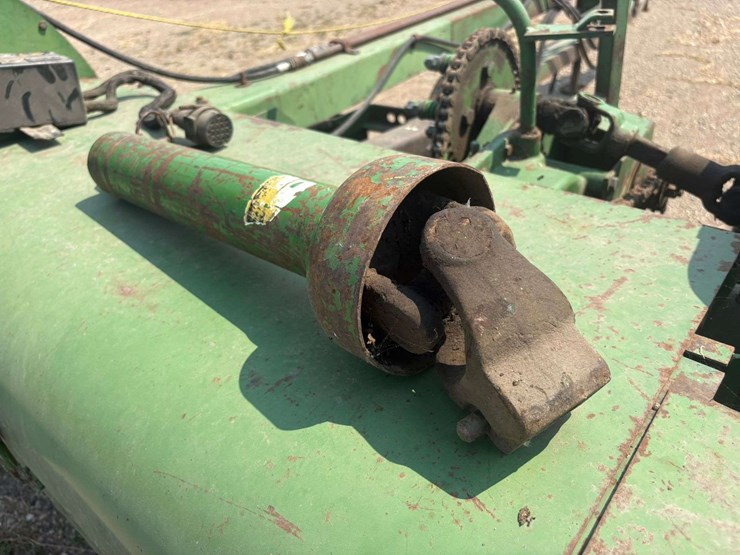 john-deere-3800-image-10