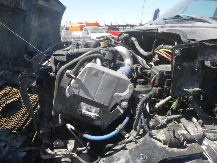 2017-ford-f750-image-16
