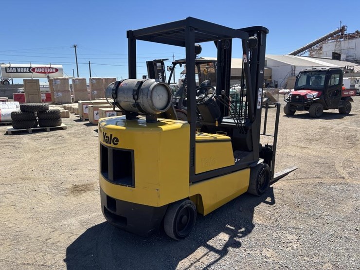 yale-glp50-forklift-image-3