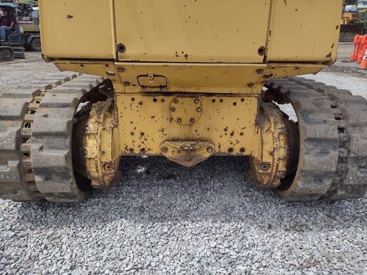 komatsu-d20p-image-29