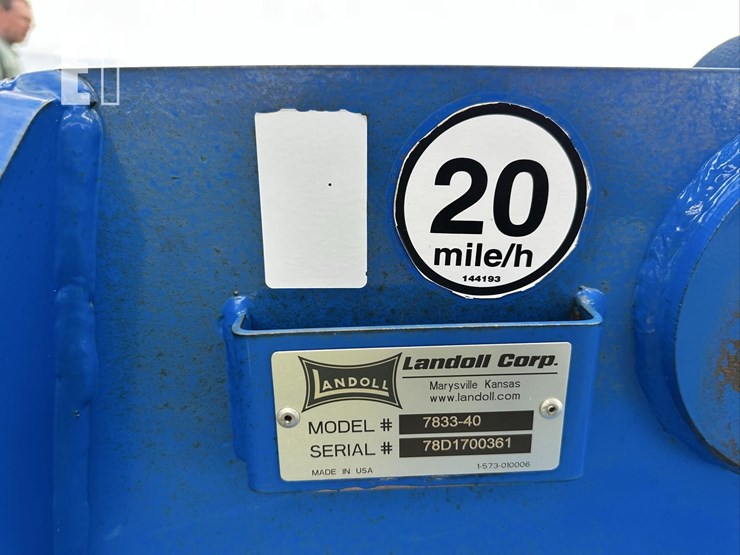 2018-landoll-7833-40-image-7