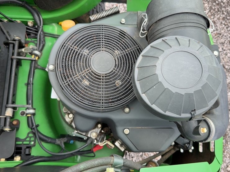 2013-john-deere-z950r-image-11
