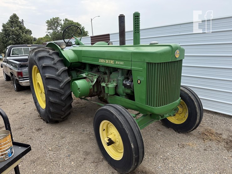 john-deere-r-image-1