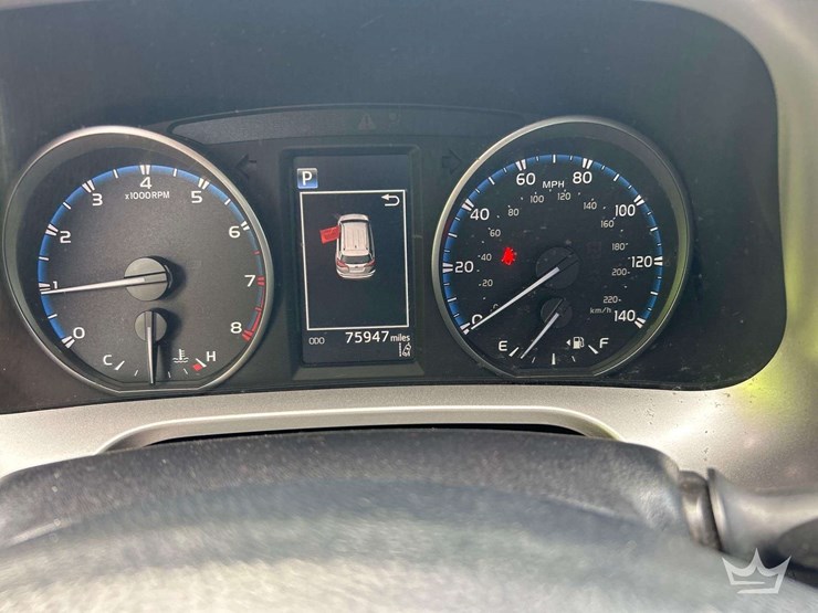 2017-toyota-rav4-image-11