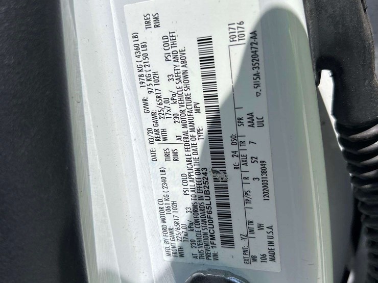 2020-ford-escape-image-5