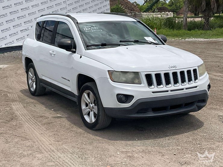 2016-jeep-compass-image-2