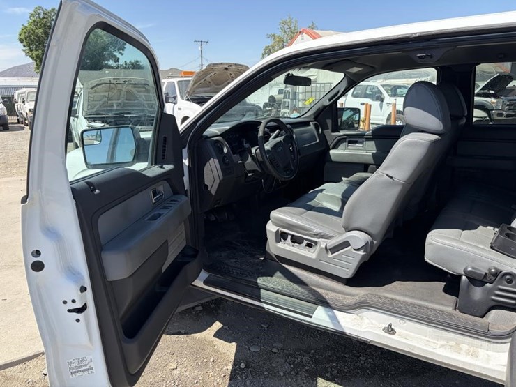 2011-ford-f150-image-12