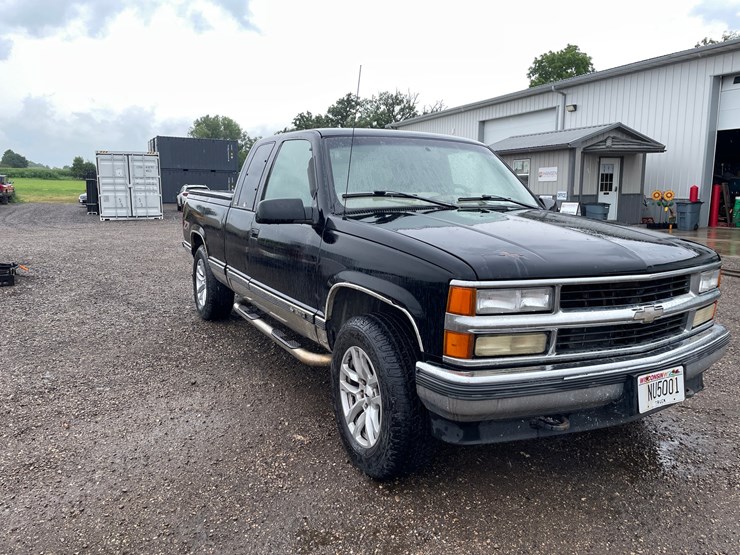 1998-chevrolet-1500-image-3