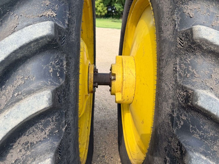 1992-john-deere-4760-image-25