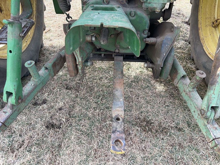 john-deere-630-image-37