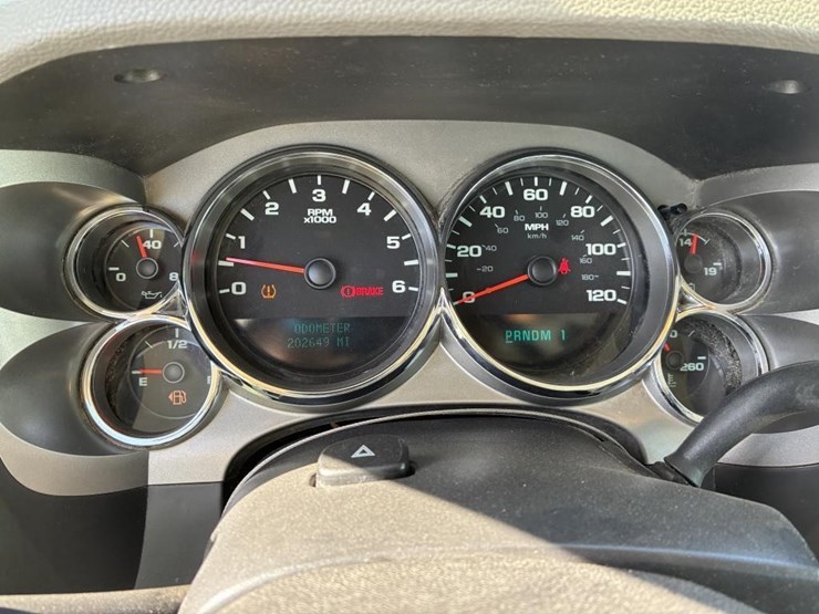 2012-gmc-sierra-2500-image-22