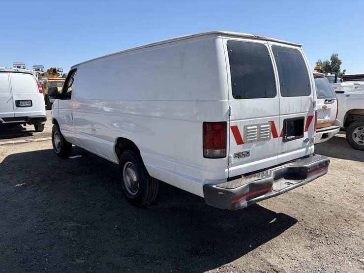 2003-ford-e350-sd-image-4