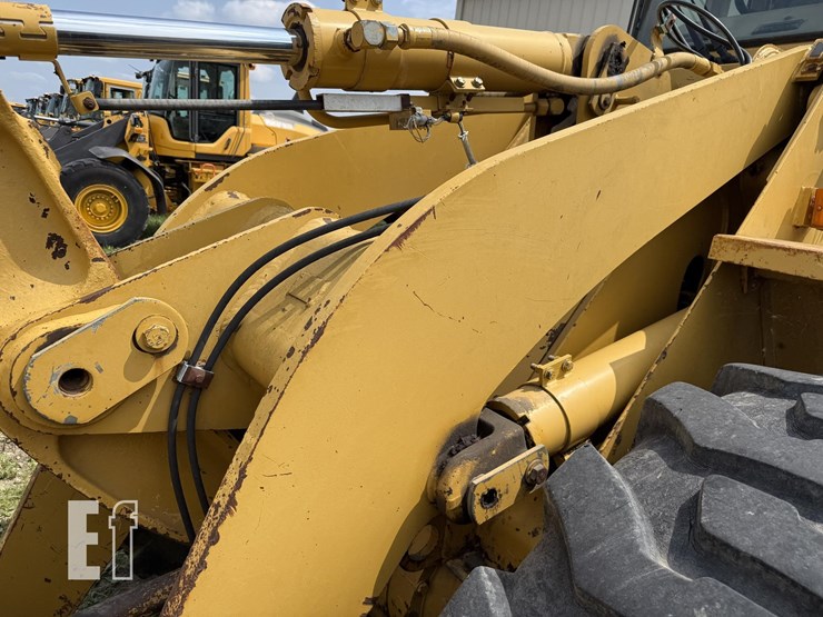 2019-deere-524l-image-7